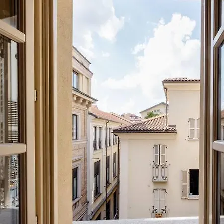 Apartment 800's House - In The Centre Of With Terrace *